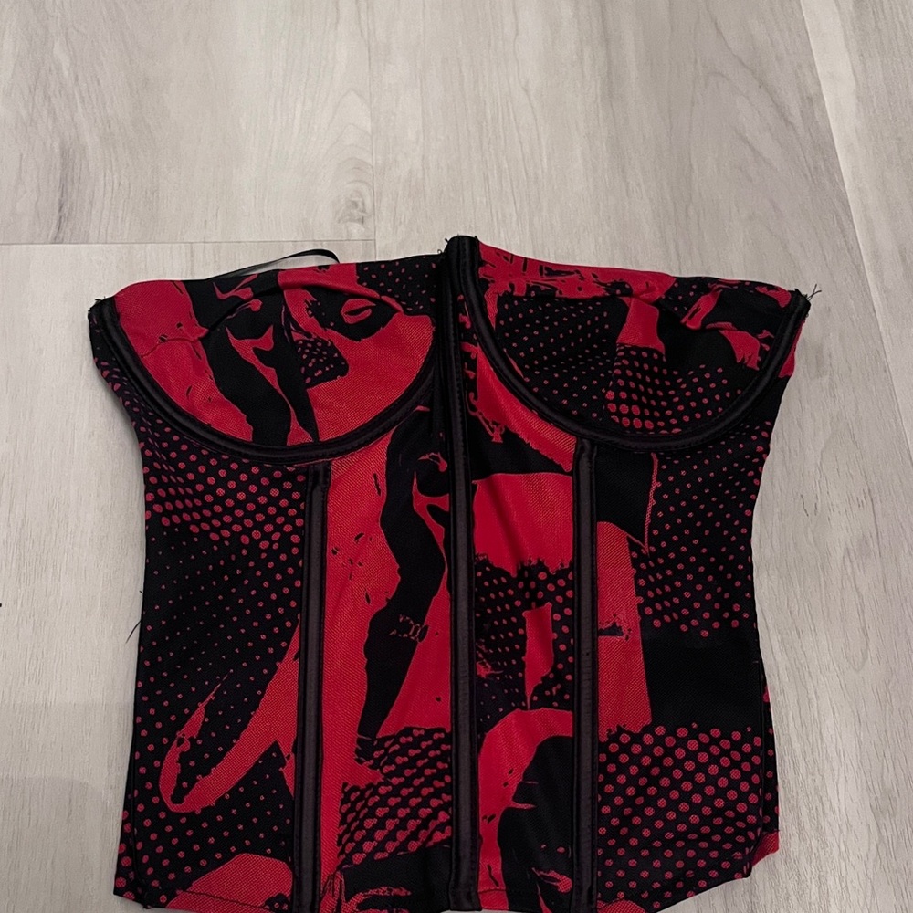 Edikted corset top